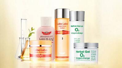 城野醫(yī)生 以尖端化妝品技術(shù)，為敏感肌膚問題提供精準(zhǔn)解決方案